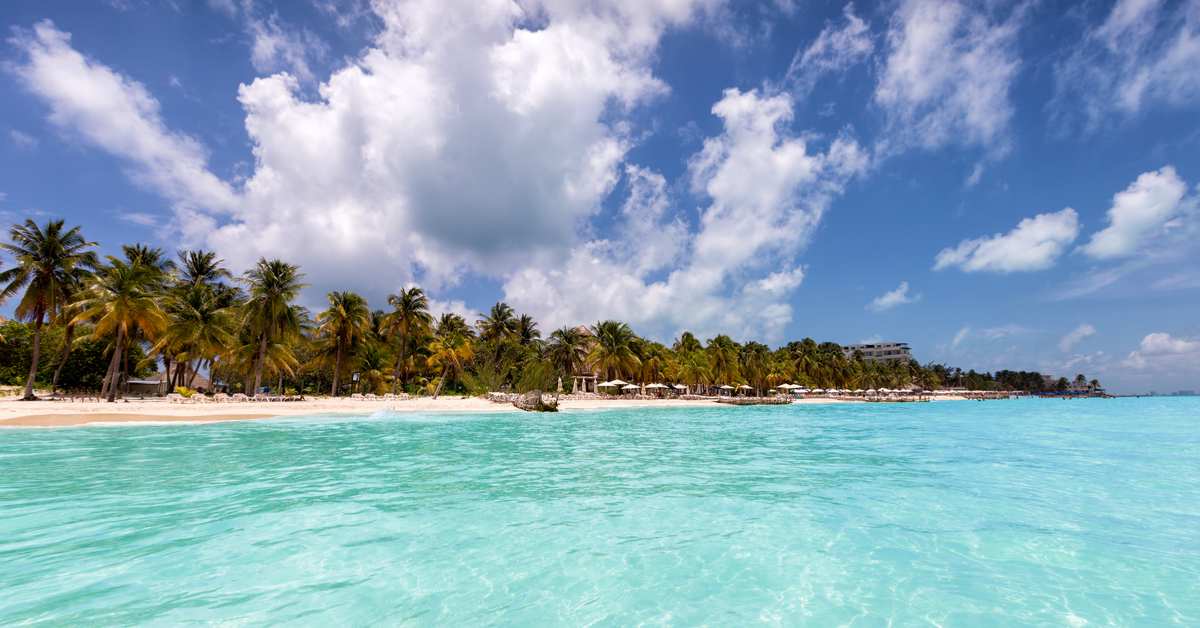¿Cúal es la mejor playa de isla mujeres?​