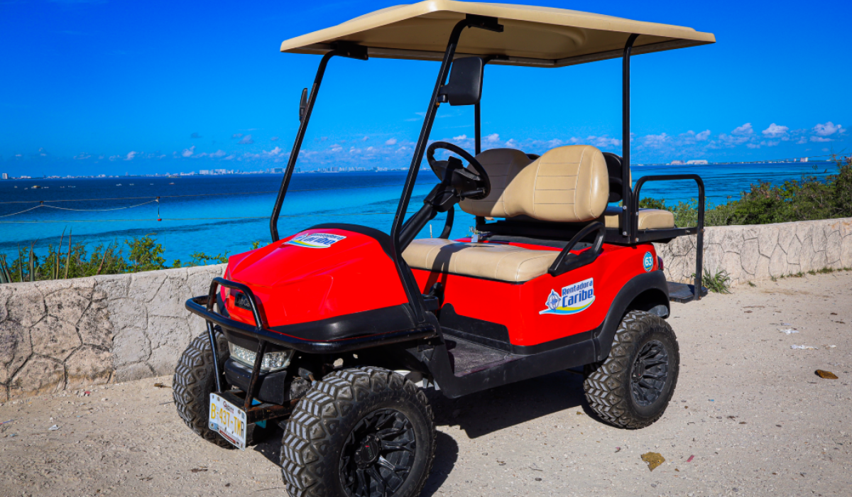 Where to rent golf carts on Isla Mujeres for a wedding