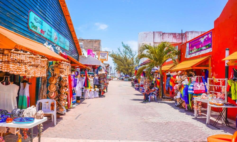 Visita el mercado municipal