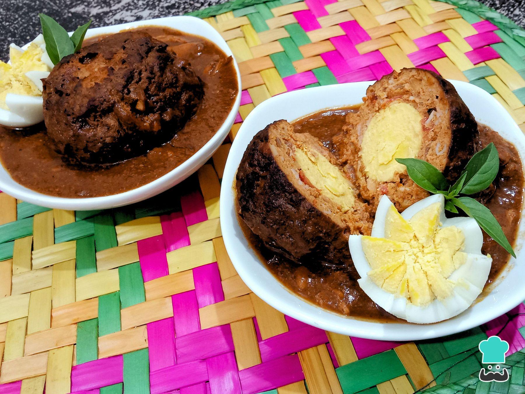 Chimole o relleno negro en isla mujeres