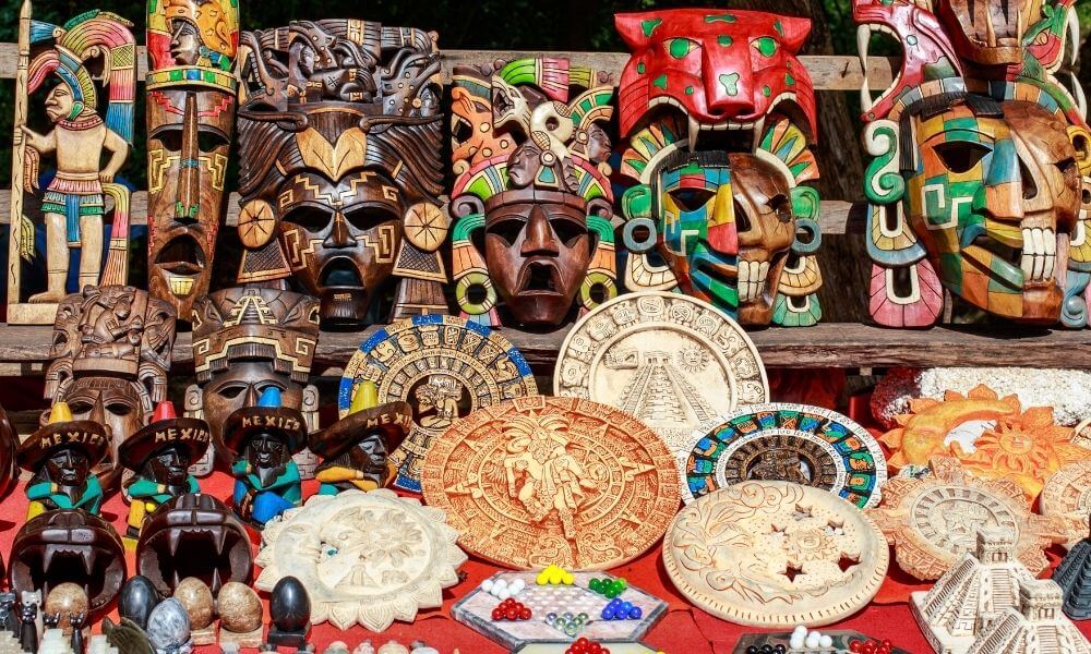 Compra Artesanías Locales